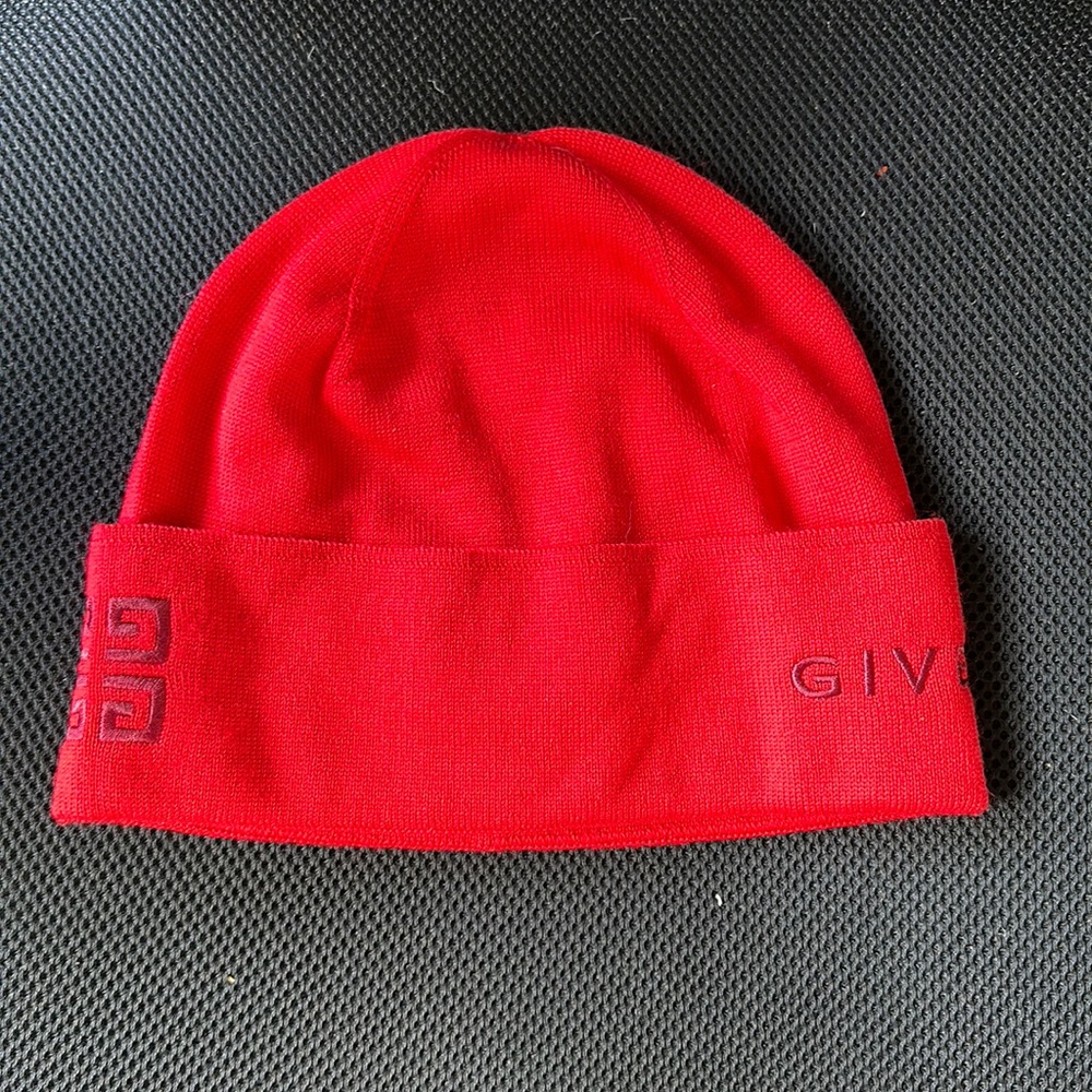 Givenchy logo wool beanie NWT